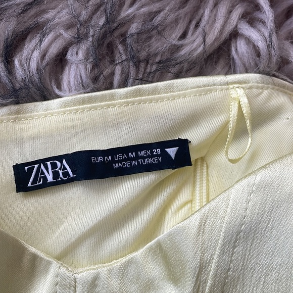 Zara blouse - Picture 2 of 4